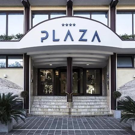 Hotel Plaza Πεσκάρα Εξωτερικό φωτογραφία